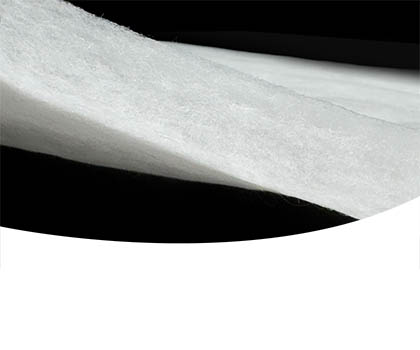 Essential HAS: Soft, voluminous insulation with excellent fiber migration resistance for enhanced durability.